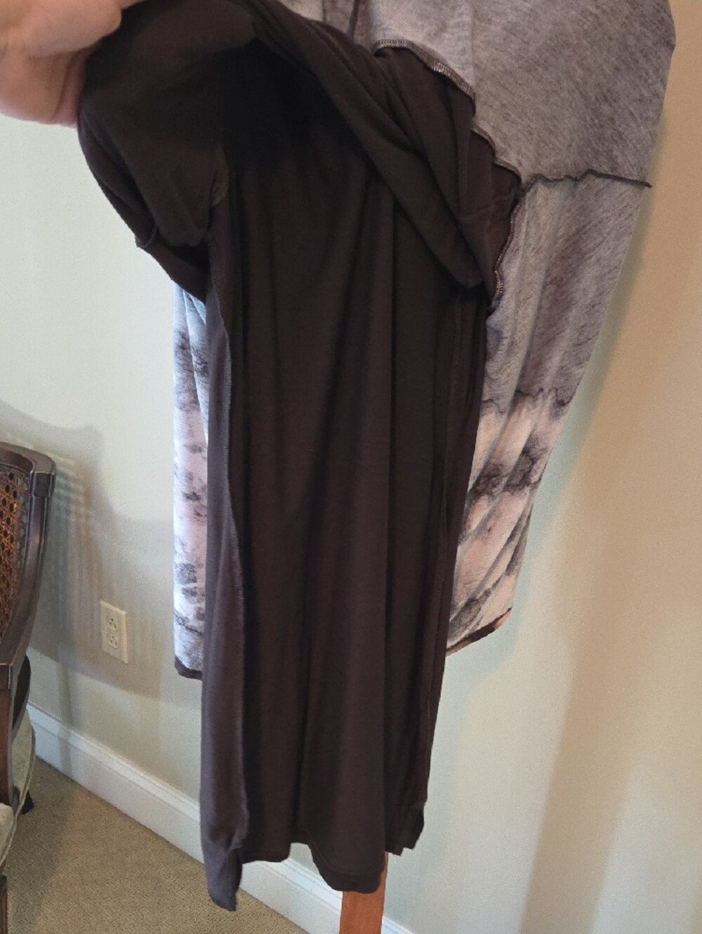 Simply Vera Wang Sleeveless Tie-Dye Maxi Dress in Chocolate and Blush - Picture 3 of 12